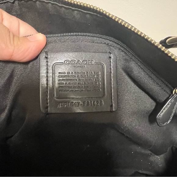 Coach AVA TOTE WITH TOSSED BOUQUET PRINT (COACH F31428) - Picture 9 of 11